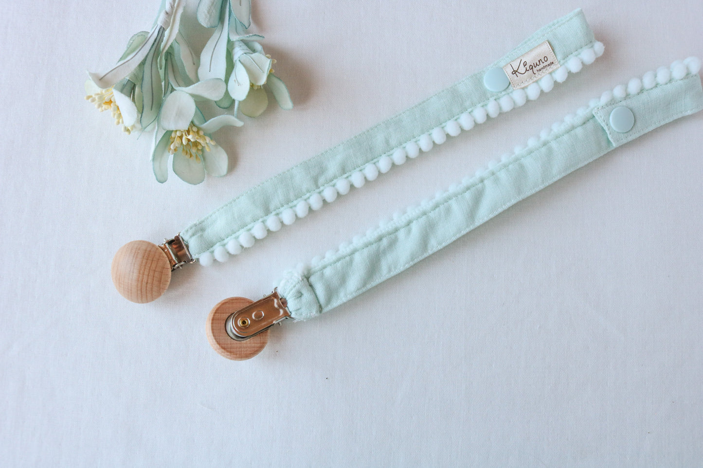 Pepper mint blue dummy clip