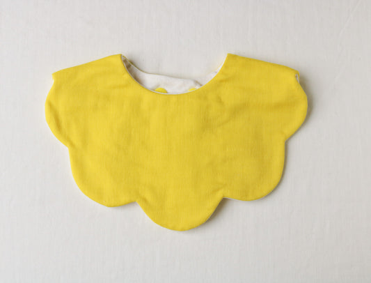 Yellow scalloped  bib